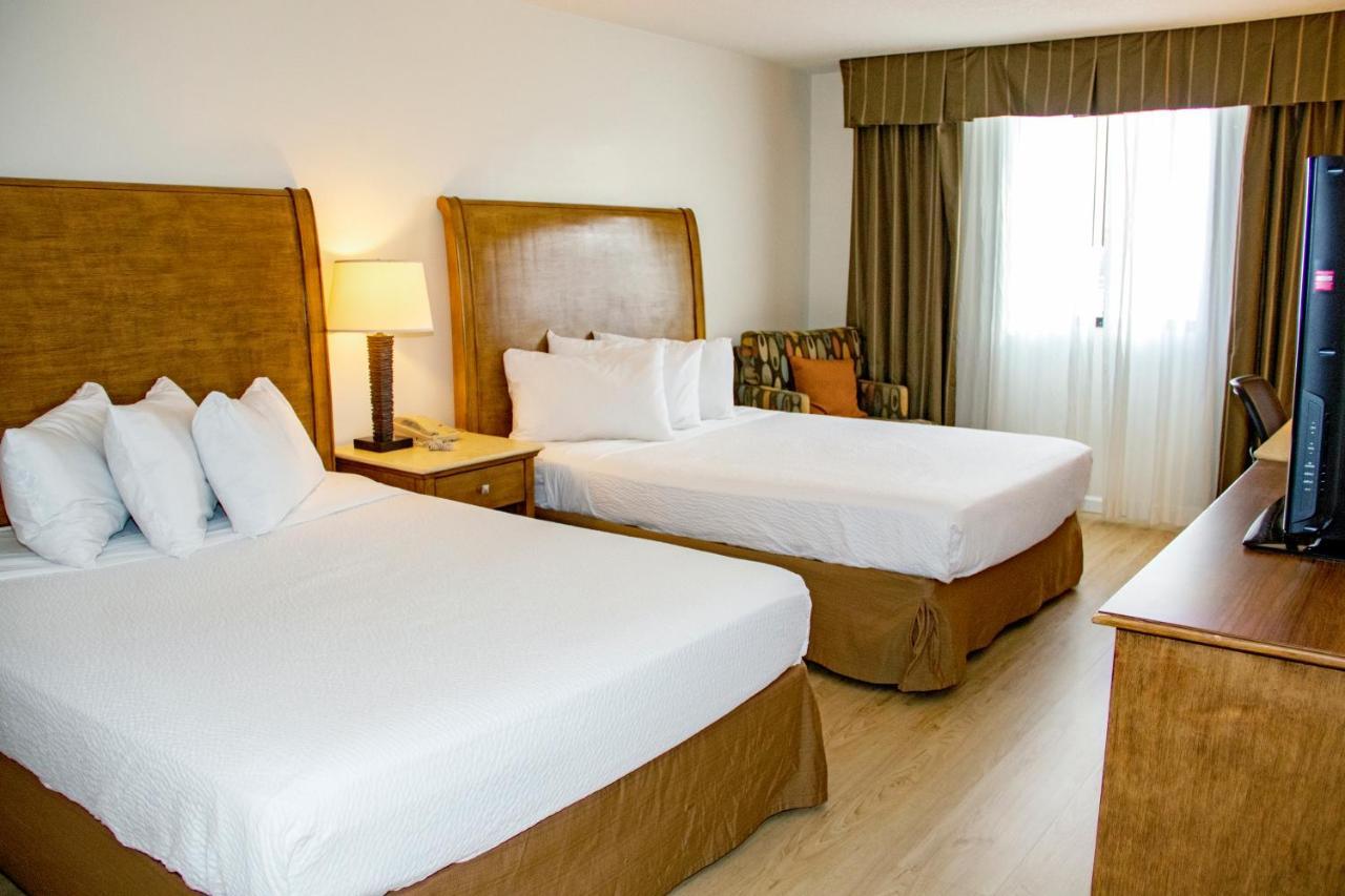 Midtown Garden Inn Phoenix Exteriör bild