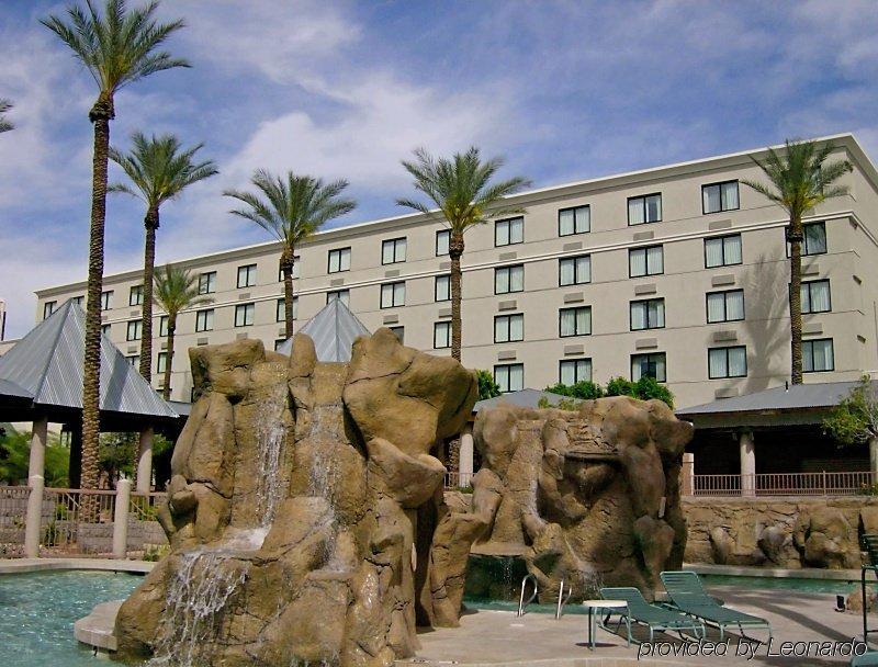 Midtown Garden Inn Phoenix Exteriör bild