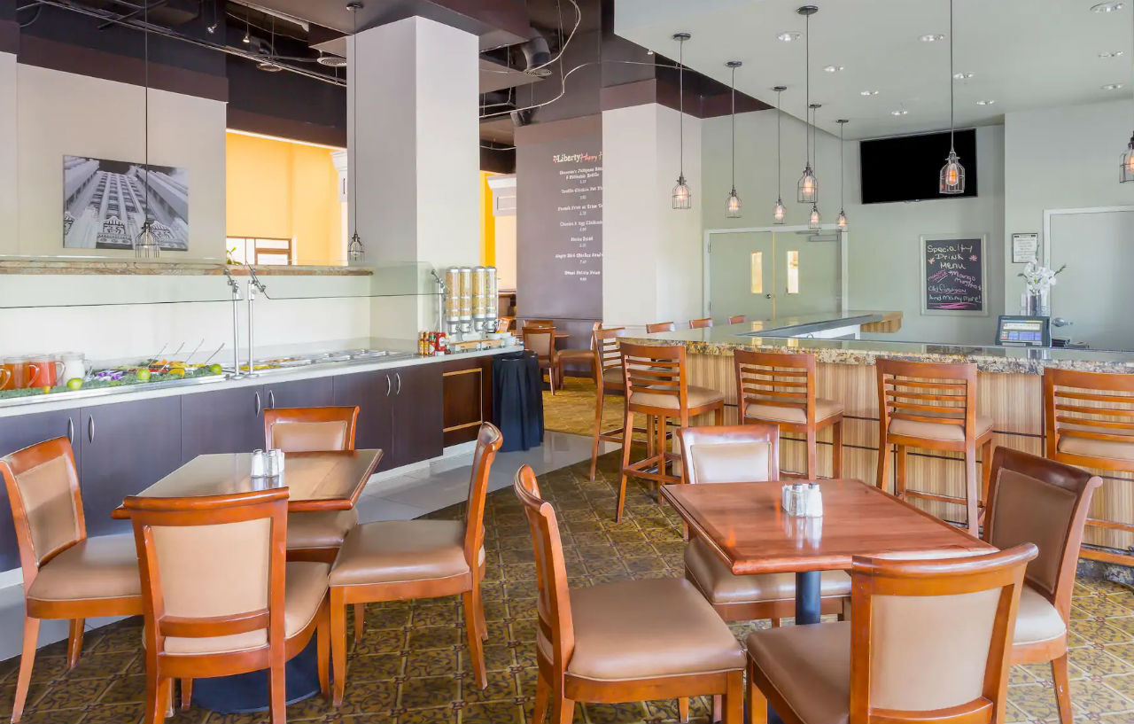 Midtown Garden Inn Phoenix Exteriör bild